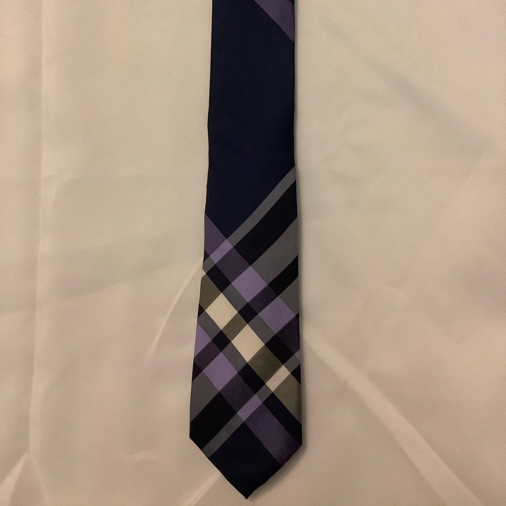 Express Purple Pattern Tie